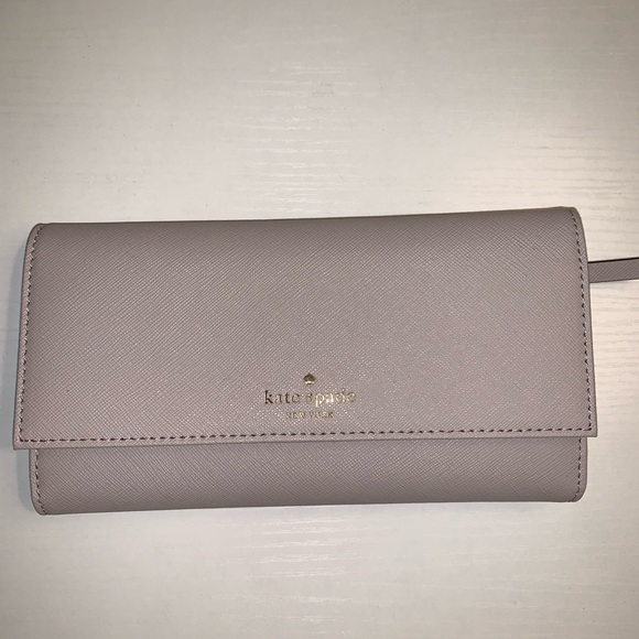 Kate Spade wallet and magnetic phone case - Picture 1 of 8